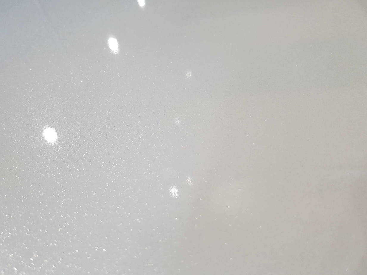 10mm White Shimmer Gloss Shower Panel 1M x 2.4M