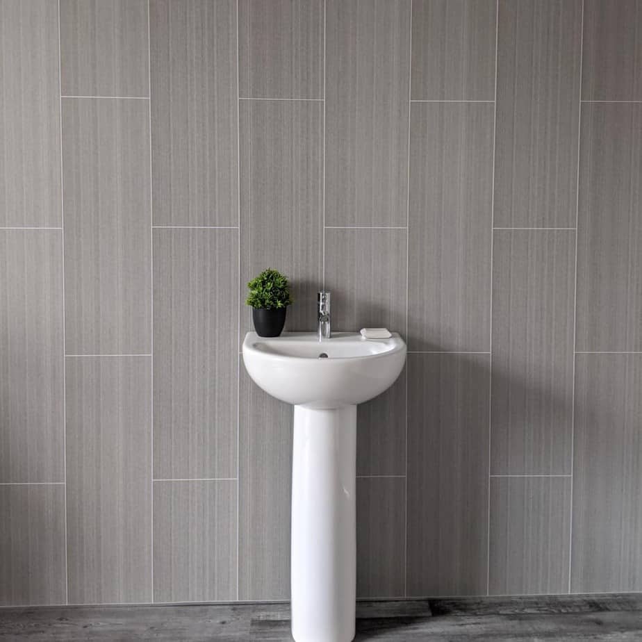 8mm Seagrass Large Tile Effect Bathroom Wall Panel 2.6M
