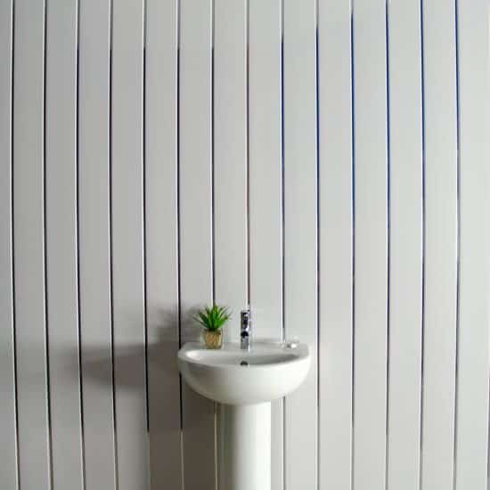 8mm White Gloss With 2 Chrome Strip Wall & Ceiling Panel 2.6M