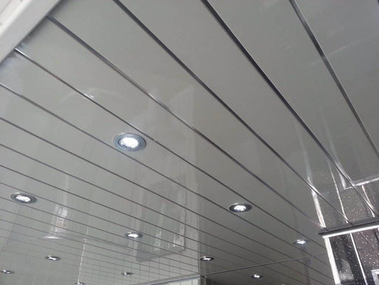 8mm White Gloss With 2 Chrome Strip Wall & Ceiling Panel 2.6M